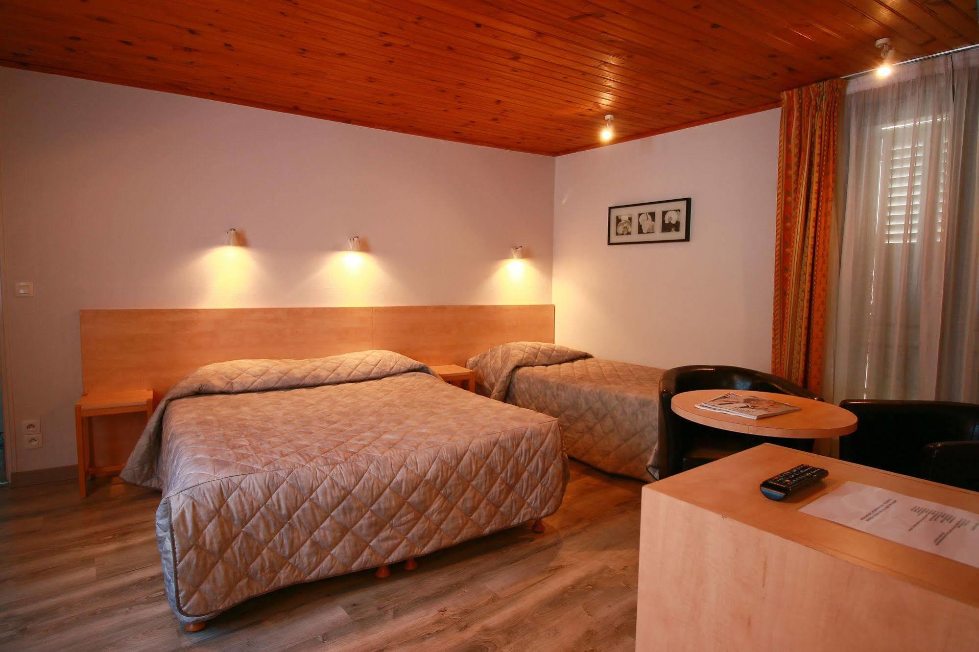 Hotel Panoramic Bagnères-de-Luchon Eksteriør billede